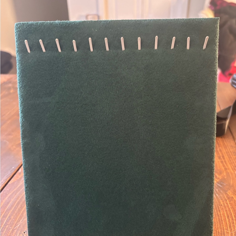 Green Suede Necklace Holder